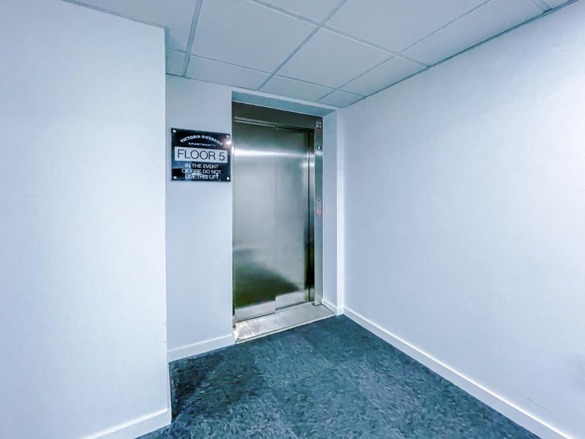 ✰Onpoint - Modern 2 Bed Apartment Close To Centre✰ ليدز المظهر الخارجي الصورة