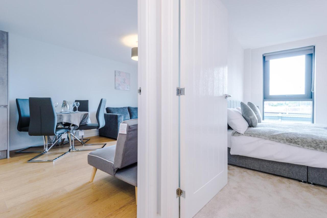 ✰Onpoint - Modern 2 Bed Apartment Close To Centre✰ ليدز المظهر الخارجي الصورة